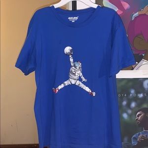 SPACEMAN NBA LOGO T-SHIRT